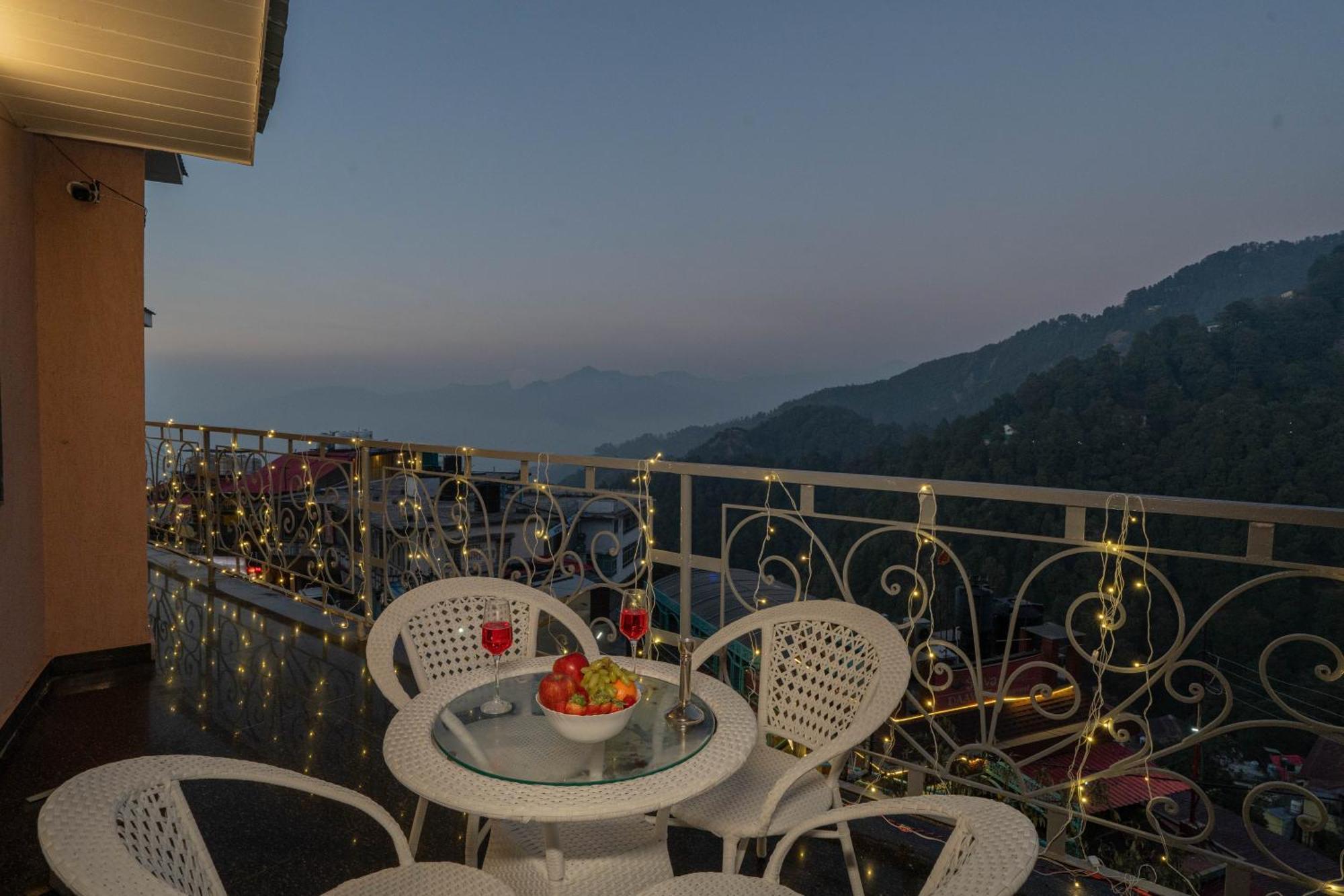 Perfectstayz Premium At Mall Road Mussoorie Buitenkant foto