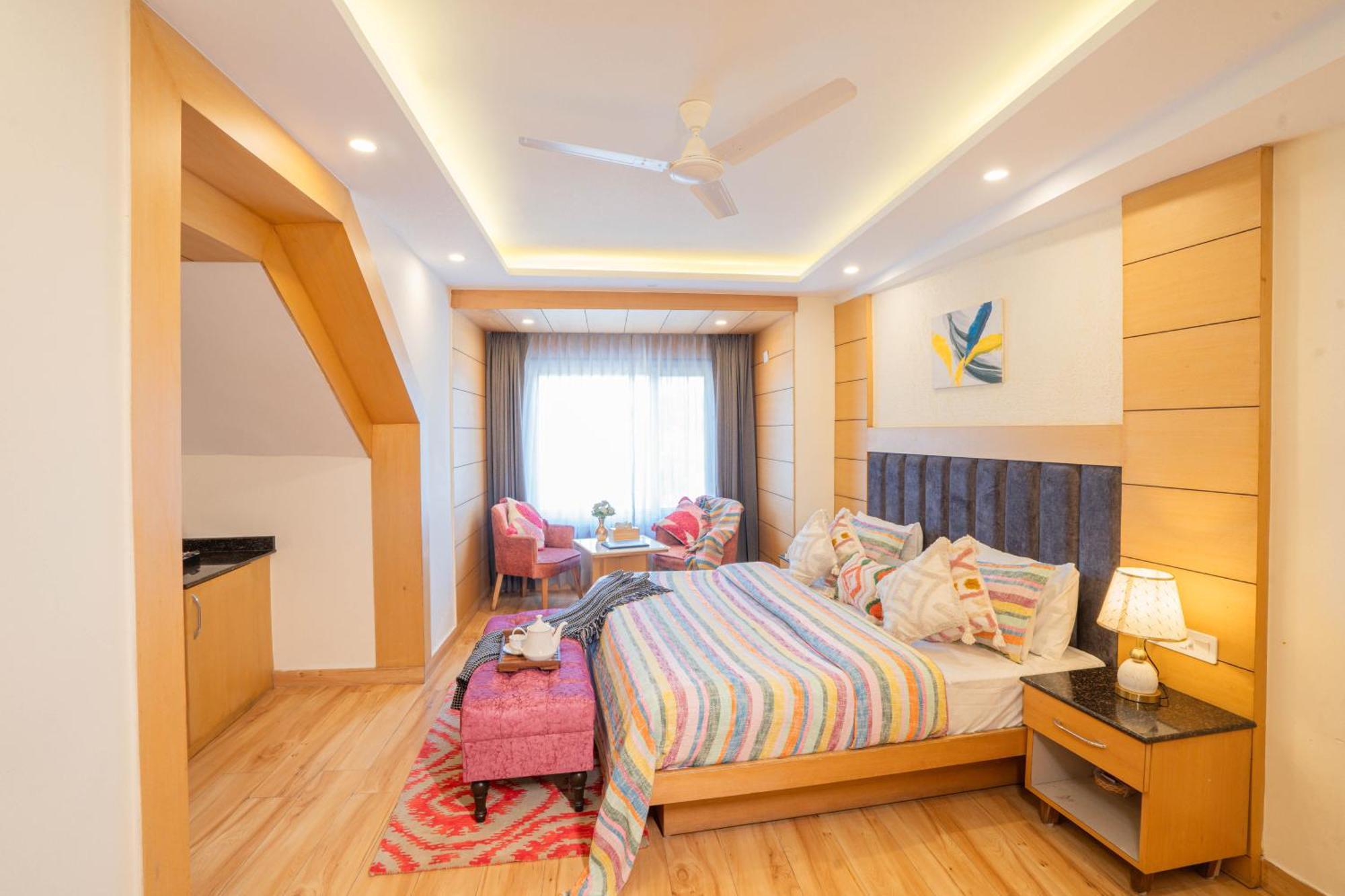 Perfectstayz Premium At Mall Road Mussoorie Buitenkant foto
