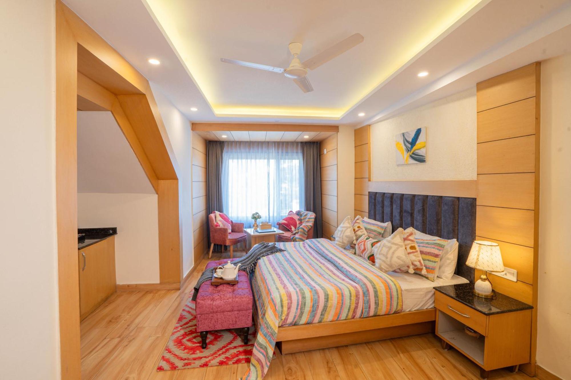 Perfectstayz Premium At Mall Road Mussoorie Buitenkant foto