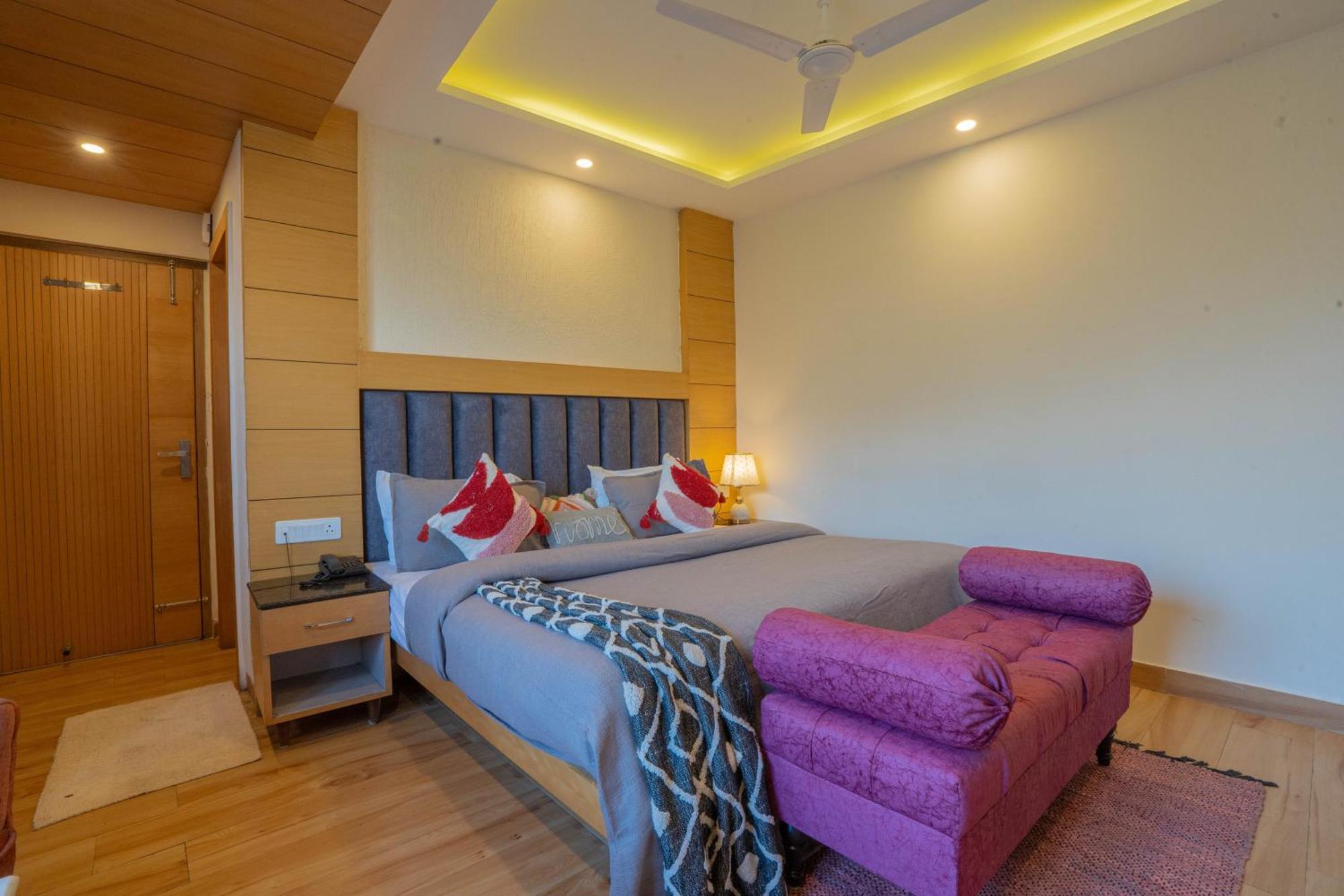 Perfectstayz Premium At Mall Road Mussoorie Buitenkant foto