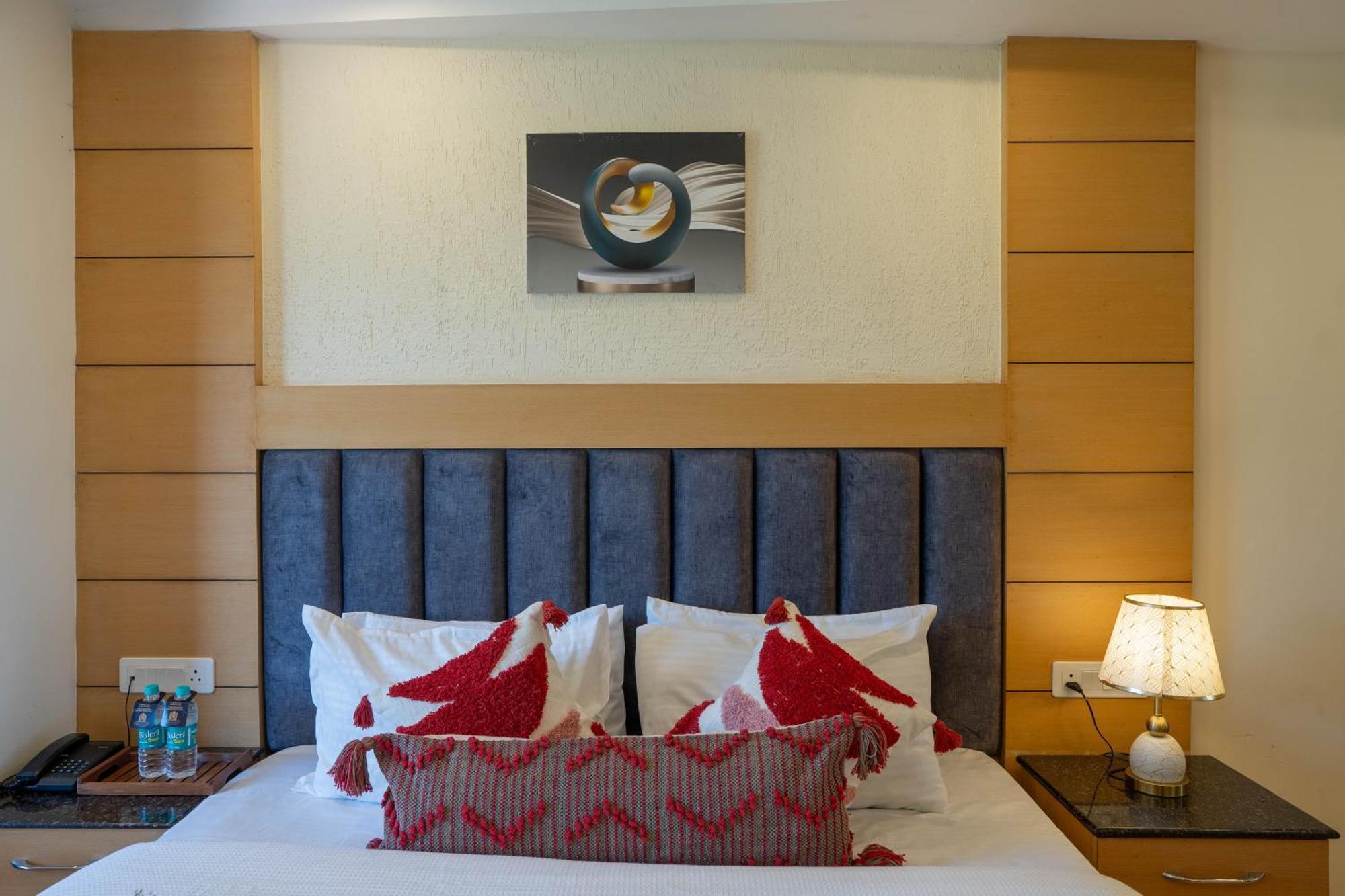 Perfectstayz Premium At Mall Road Mussoorie Buitenkant foto