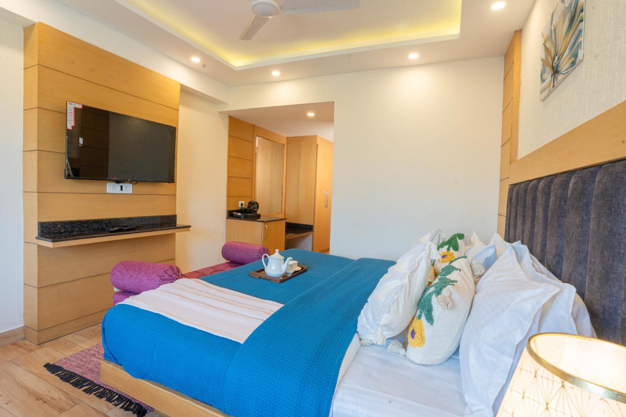 Perfectstayz Premium At Mall Road Mussoorie Buitenkant foto